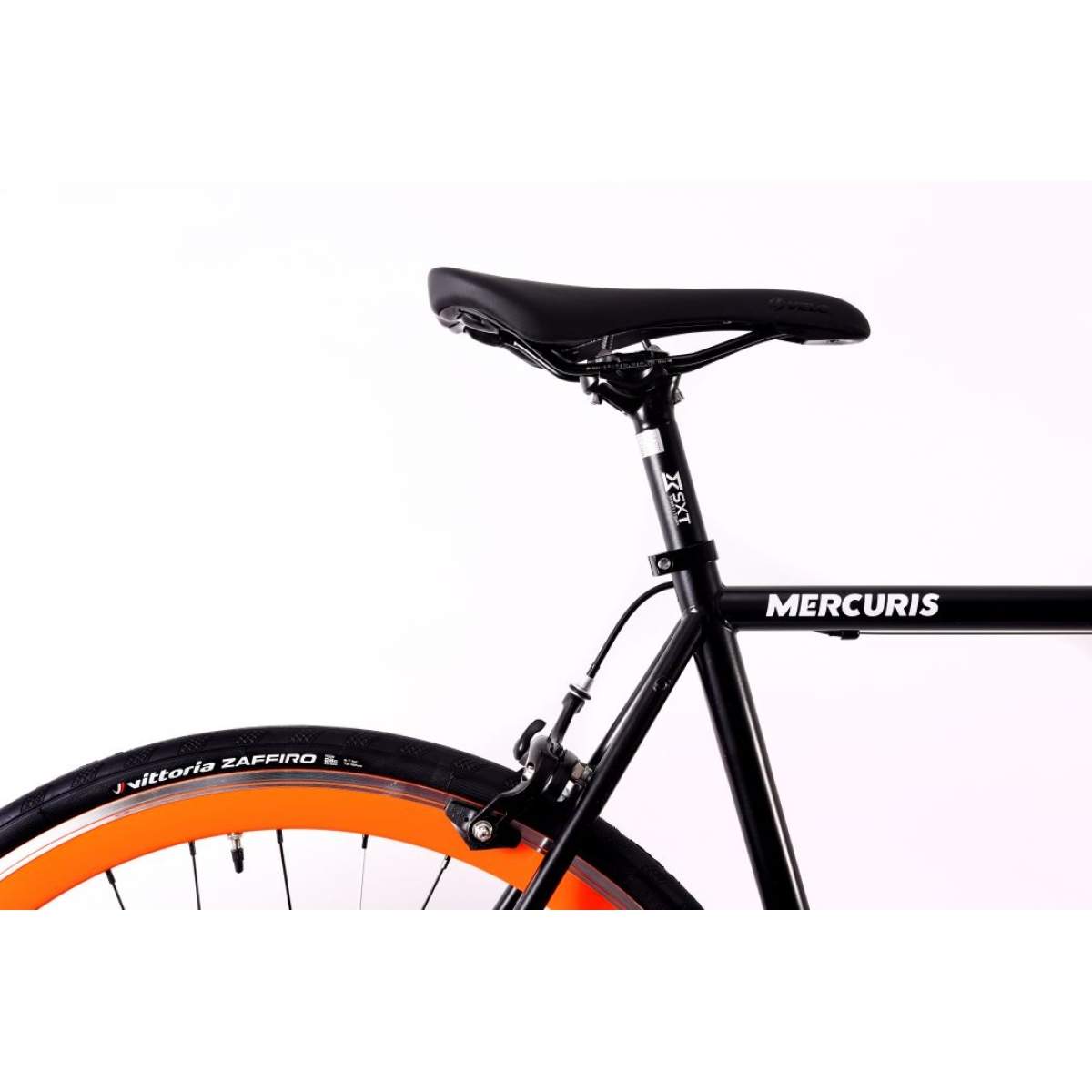 Bike SXT MERCURIS 97 Black - Orange L - 580 mm
